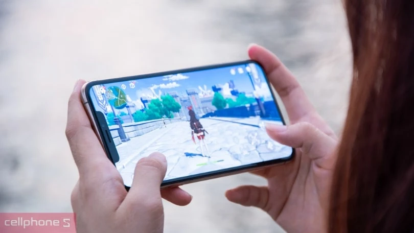 iPhone XS cũ phù hợp với ai