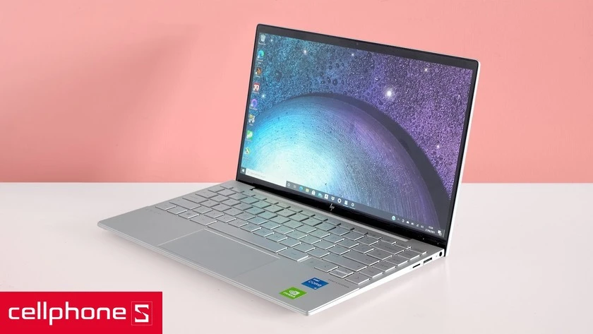 Laptop HP Envy 13 được thiết kế mỏng nhẹ vô cùng tiện lợi