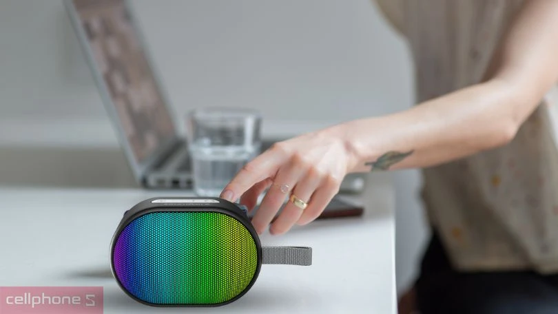 Khả năng ghép nối loa Anker Soundcore Pyro Mini A31A0