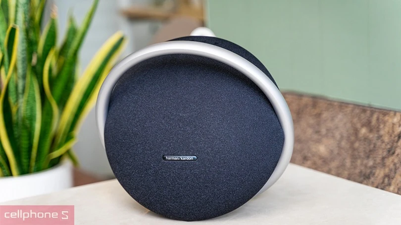 Loa Harman Kardon Onyx Studio 8