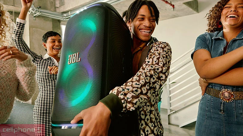 Thiết kế loa JBL PartyBox Stage 320 