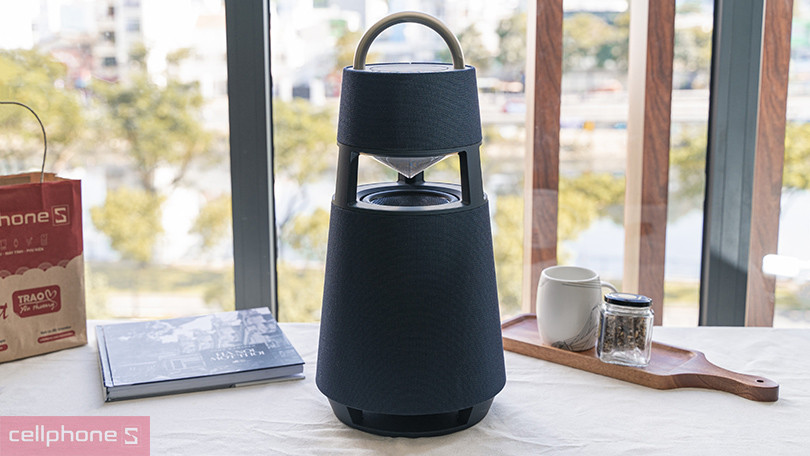 Loa LG Xboom 360 RP4 - Loa đa hướng với hệ thống driver tweeter cao cấp