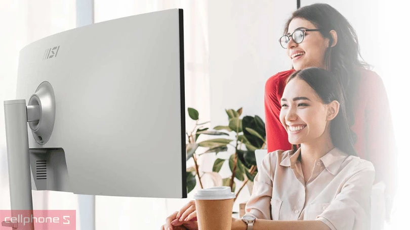 Cổng kết nối của màn hình cong MSI Modern MD342CQPW Type C PD 98W 34 inch