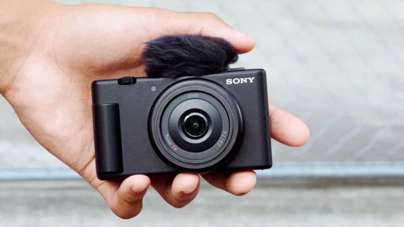 Vì sao người dùng nên mua Máy ảnh kỹ thuật số Sony ZV-1F