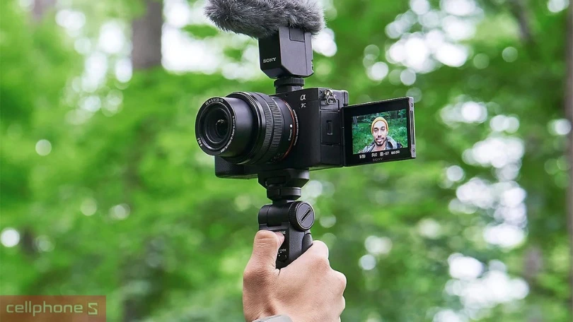 Khẩu độ ống kính máy ảnh (LENS) Sony FE 50mm F1.8