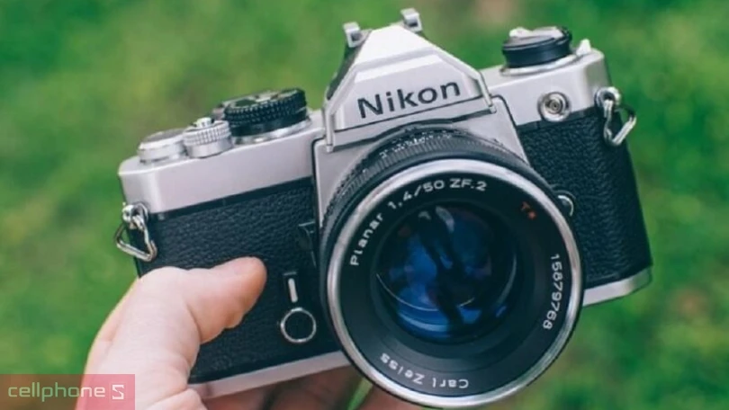 Máy hình ảnh Nikon