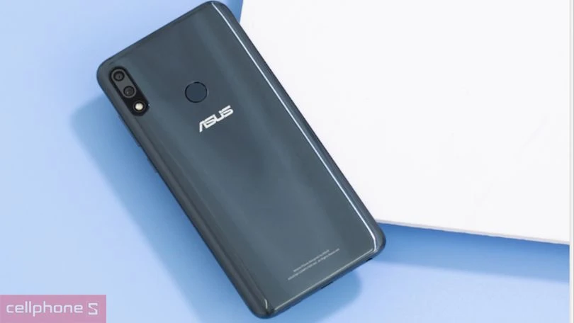 Asus được khách hàng biết đến với các dòng điện thoại phổ biến như: Zenfone, ROG Phone và ​​ROG Phone Max