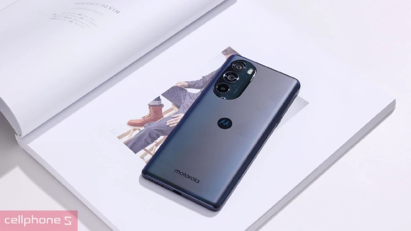 Đánh giá điện thoại Motorola Edge X30