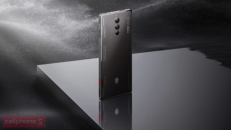 Đánh giá điện thoại Nubia Red Magic 8 Pro