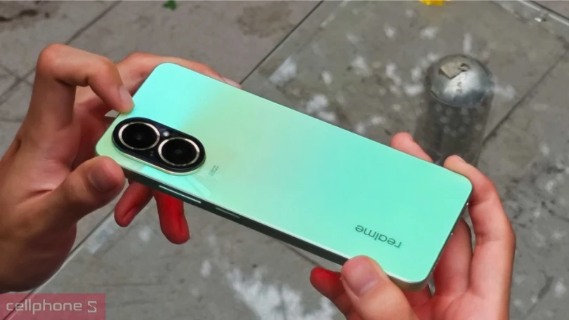 Giá điện thoại realme C67 chỉ từ 2 triệu