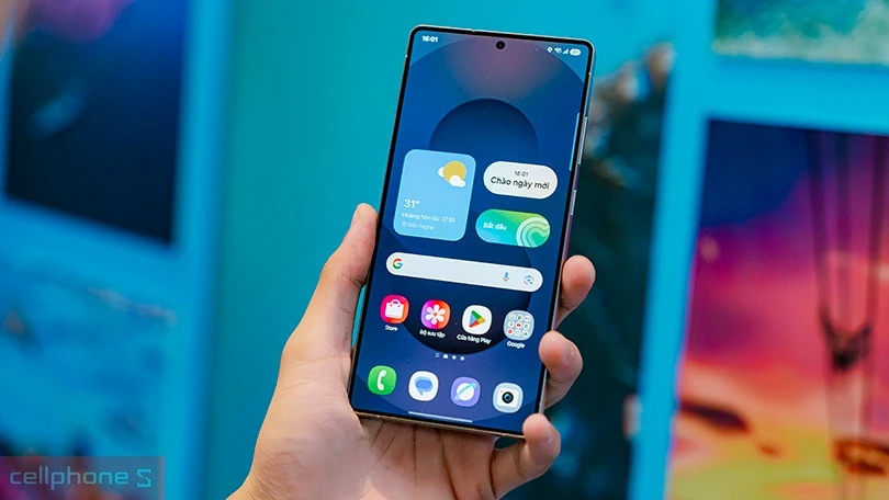 Điện thoại S25 Ultra bo cong tinh tế