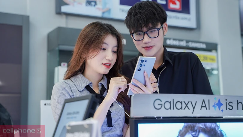 Samsung Galaxy S24 Ultra là smartphone AI đáng sở hữu đầu năm 2024