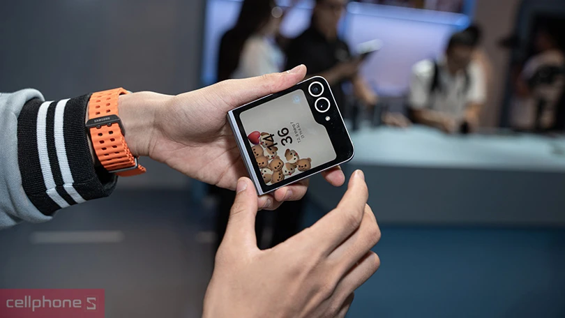 Giá Samsung Z Flip 6 khởi điểm từ 28.99 triệu đồng tại Việt Nam