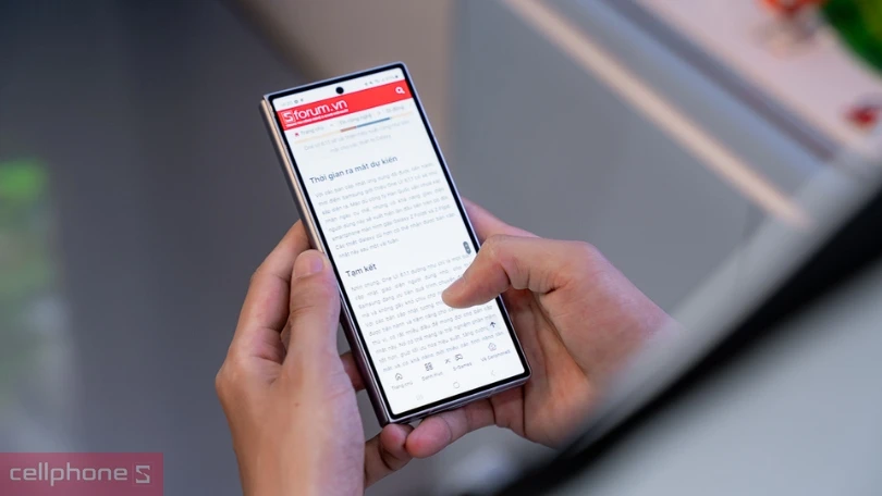 Pin Samsung Z Fold 6 xài lên đến 12 tiếng