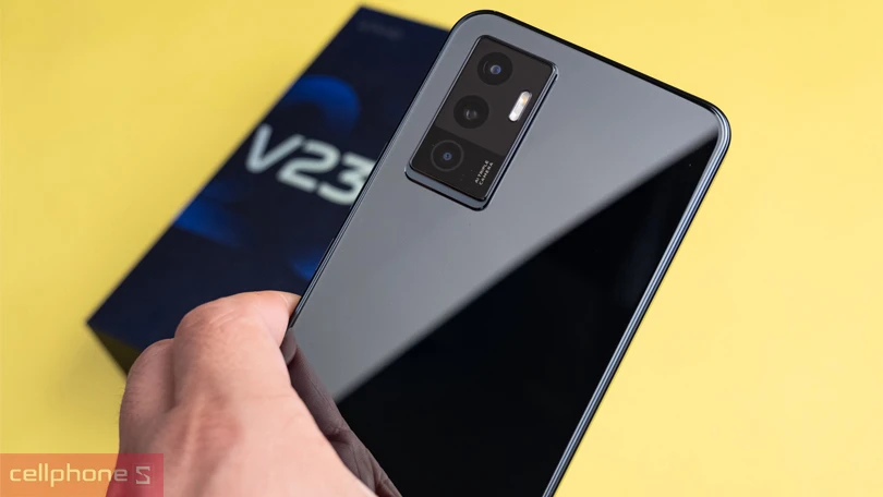 Đánh giá Vivo V23e