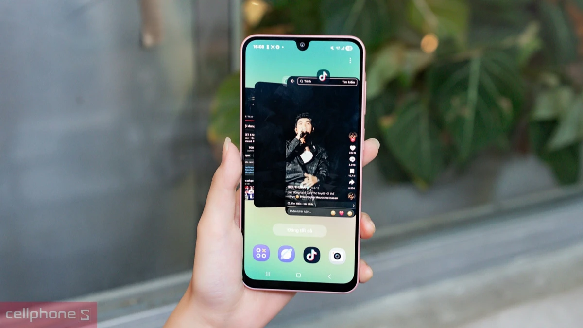 Đa nhiệm, ứng dụng phong phú 