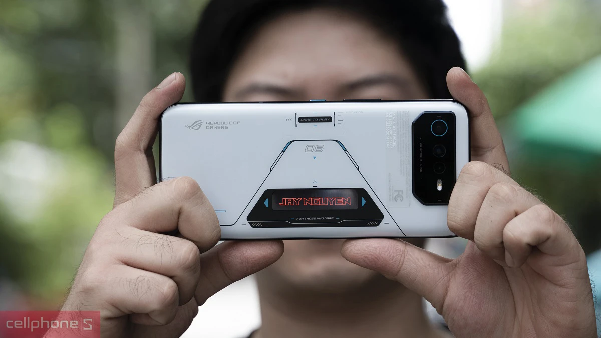 Thiết kế điện thoại Gaming