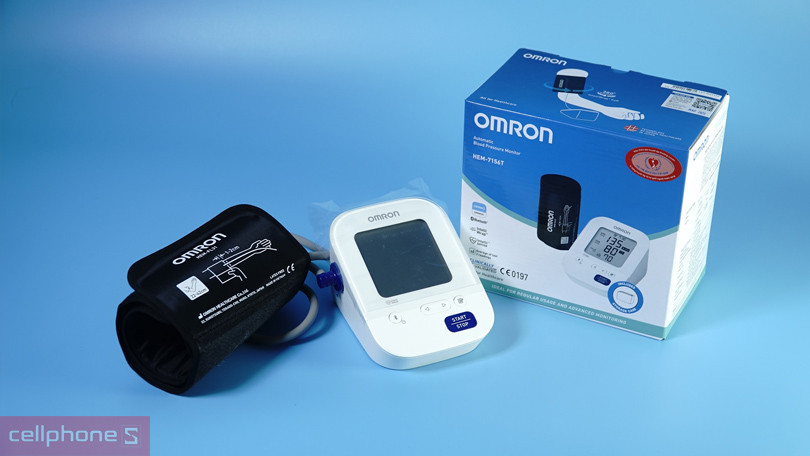 Vì sao nên chọn mua máy đo huyết áp bắp tay Omron HEM-7156?