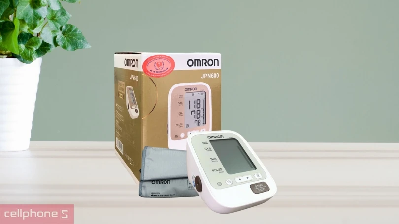 Máy đo huyết áp bắp tay Omron JPN600: xuất xứ Nhật Bản, lưu đến 90 kết quả đo