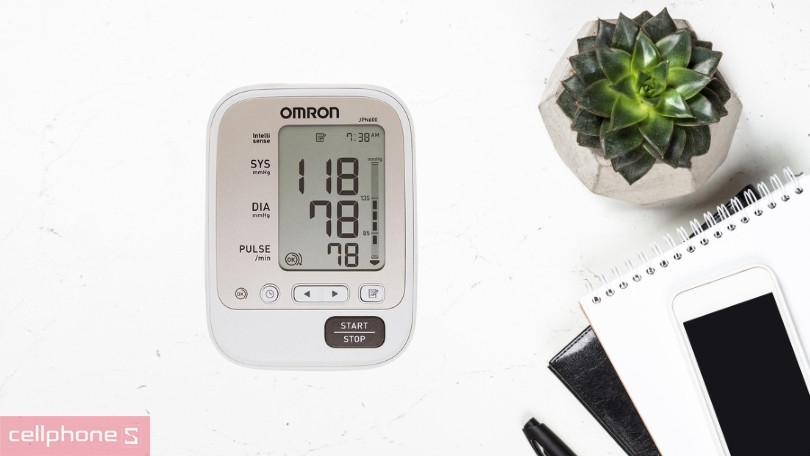 Máy đo huyết áp bắp tay Omron JPN600: xuất xứ Nhật Bản, lưu đến 90 kết quả đo