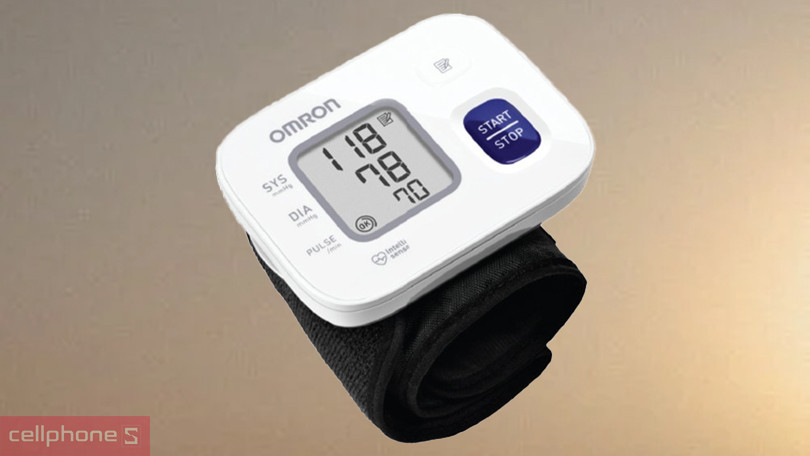 Vì sao nên chọn mua máy đo huyết áp cổ tay Omron HEM-6161?
