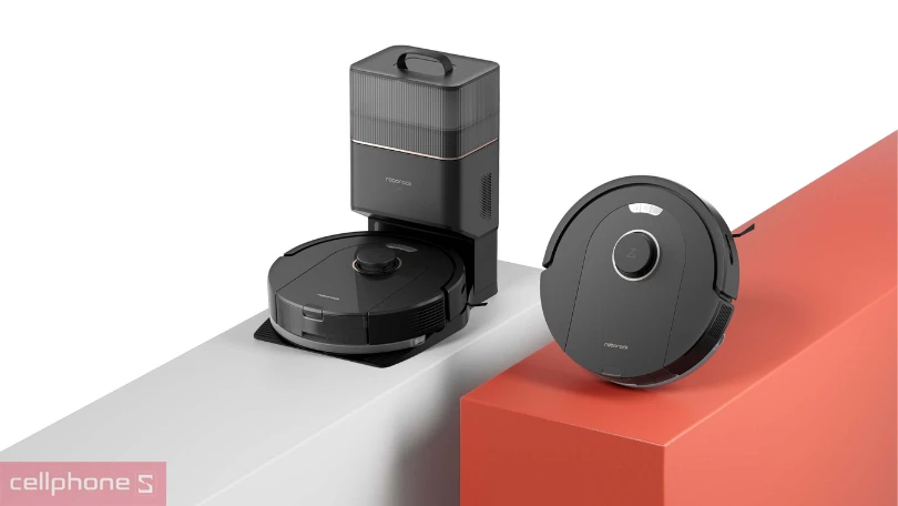 Dock sạc có tính năng tự động làm sạch bụi cho robot
