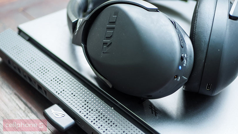tai nghe Gaming Asus ROG Strix Go 2.4 EP