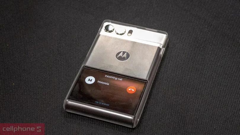 Motorola Rizr Rollable - Màn hình cuộn độc đáo kiến tạo tương lai 