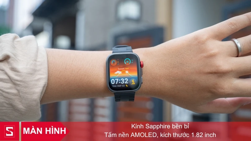 Màn hình Sapphire cứng cáp, chống xước cao