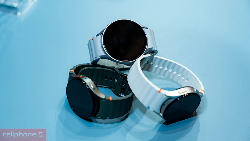 Đồng hồ Samsung Galaxy 7 - Hiệu suất mạnh mẽ, đa dạng tính năng