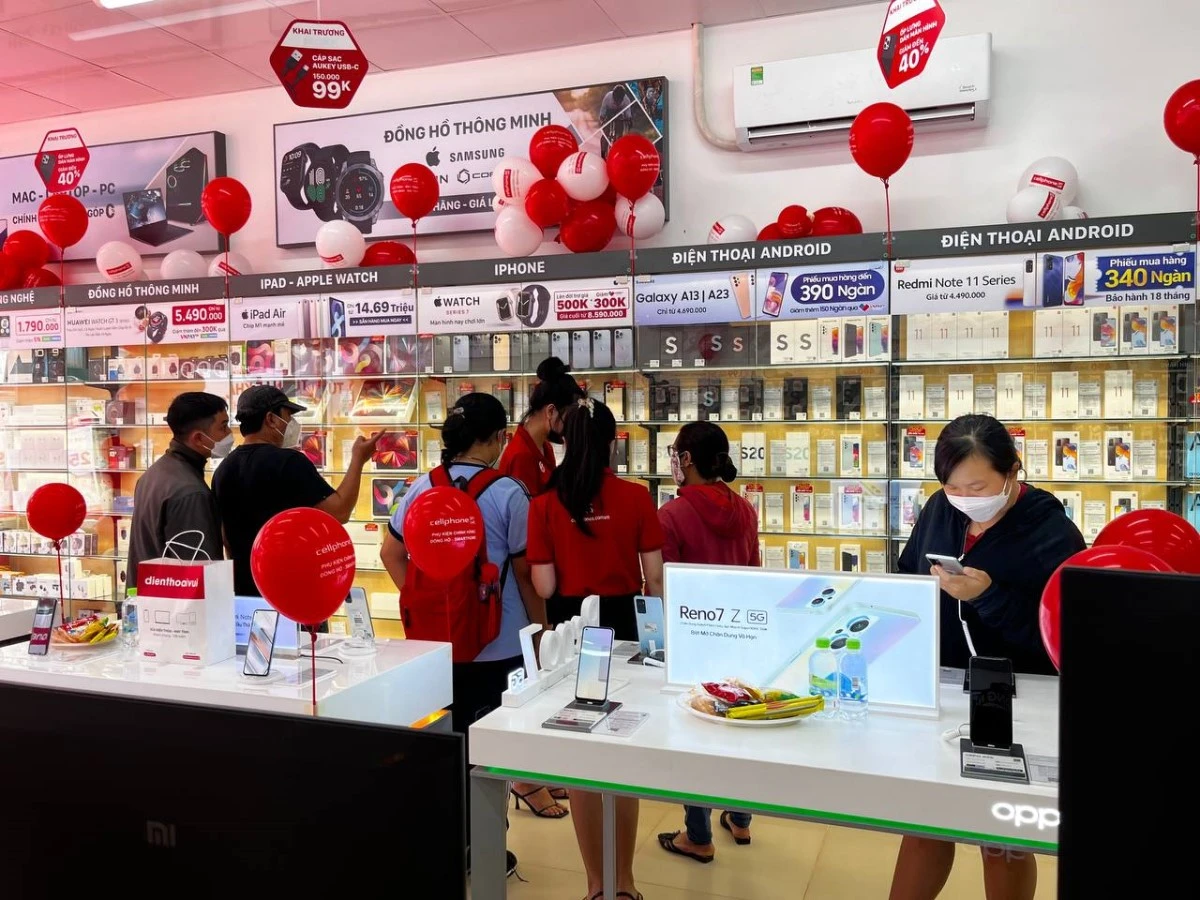 Ưu đãi ngày khai trương cửa hàng điện thoại Bến Lức, Long An