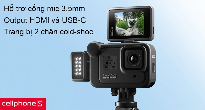 Bổ sung các cổng kết nối với cổng mic ngoài 3.5mm, HDMI, USB-C và 2 chân cold-shoe