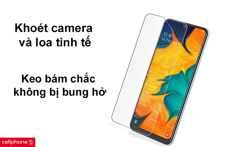 Khoét camera và loa tinh tế, keo bám chắc không bị bung hở