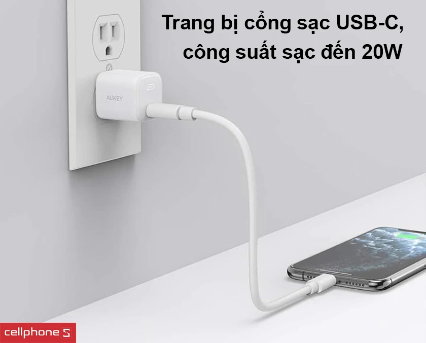 Trang bị cổng sạc USB-C, công suất 20W, hỗ trợ sạc nhanh Quick Charge 2.0