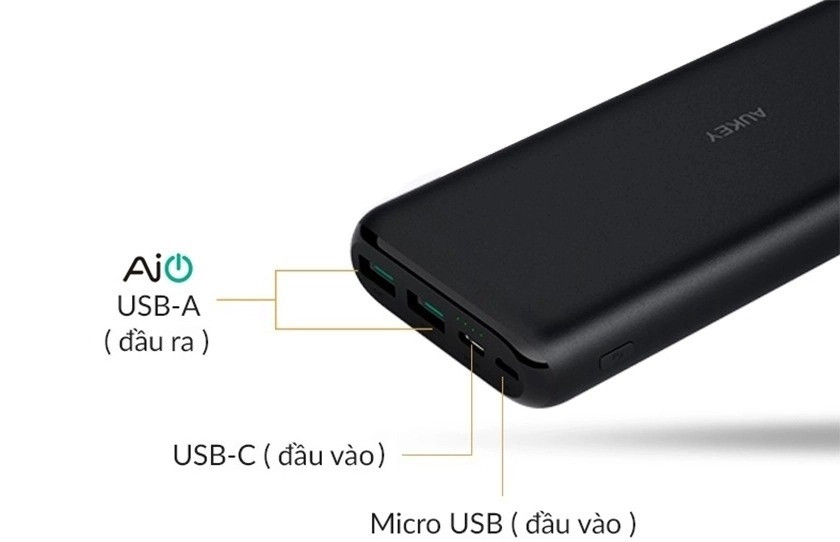 Bộ sạc dự phòng này được trang bị tới 4 cổng sạc