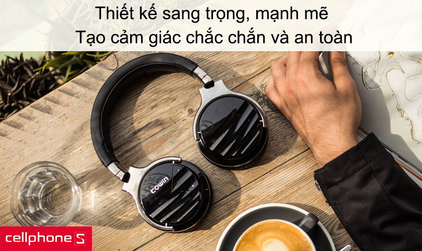Thiết kế sang trọng, mạnh mẽ tạo cảm giác chắc chắn và an toàn