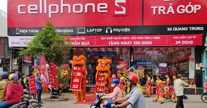 CellphoneS khai trương cửa hàng điện thoại 449-451 Tân Kỳ Tân Quý, P. Tân Quý, Q. Tân Phú