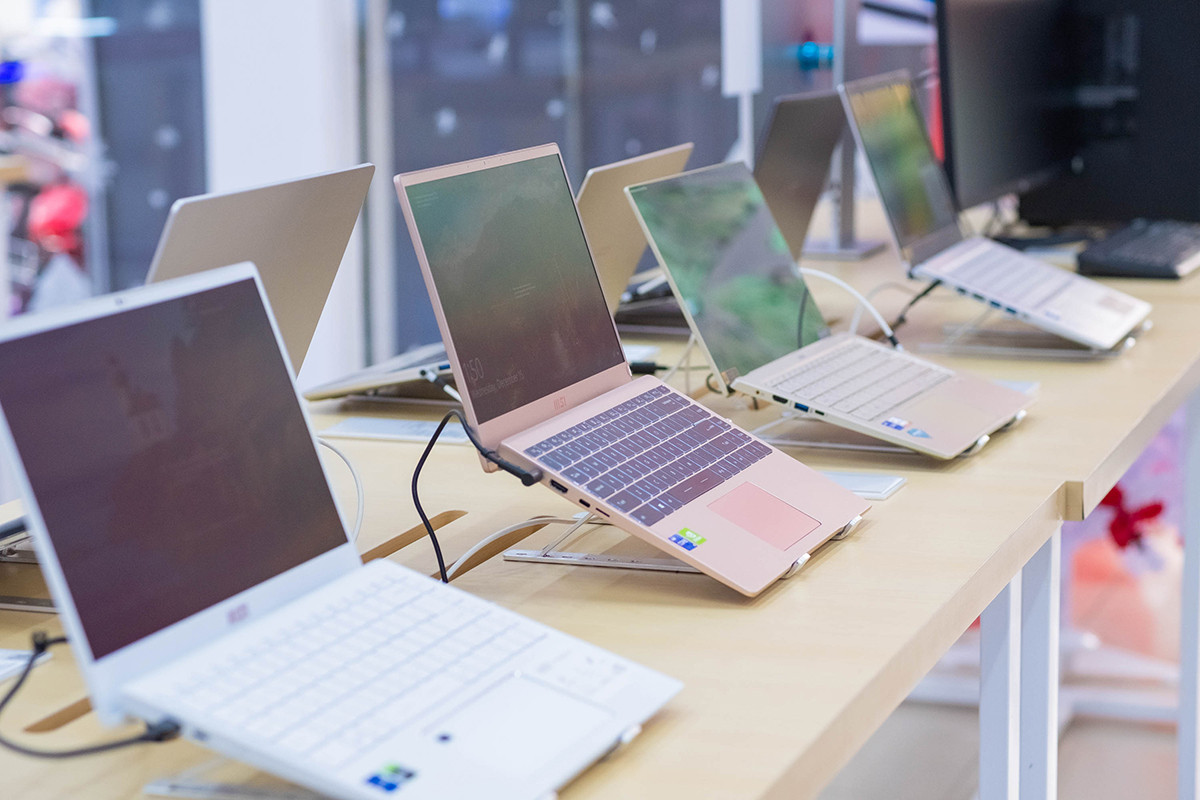 Ưu đãi ngày khai trương trung tâm Laptop – Smarthome 956 Âu Cơ