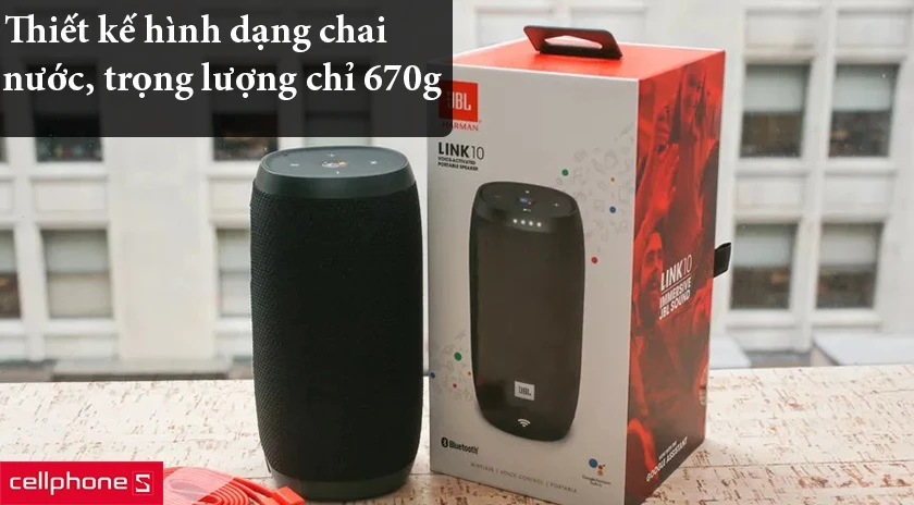 Thiết kế hình dạng chai nước, trọng lượng chỉ 670g
