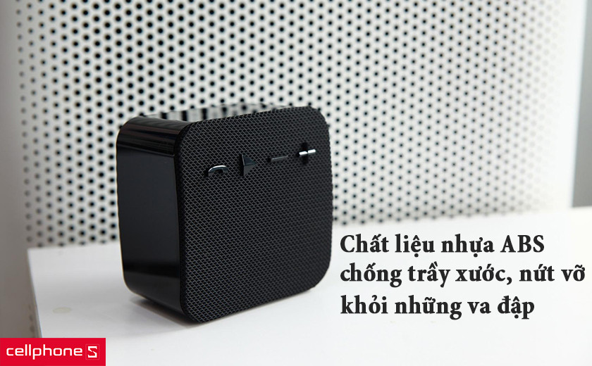Loa bluetooth Remax RB-M18 được làm từ chất liệu nhựa ABS cao cấp