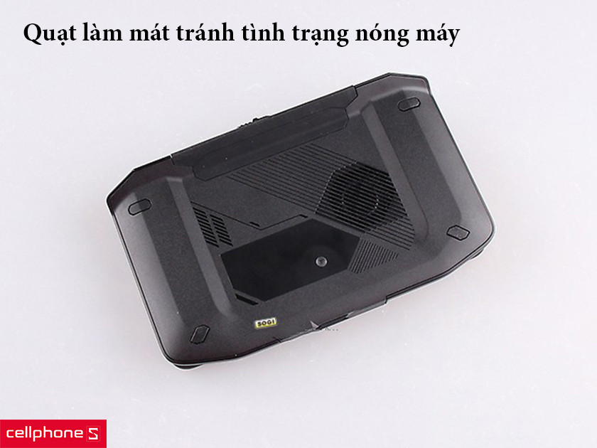 quạt làm mát tránh tình trạng nóng máy