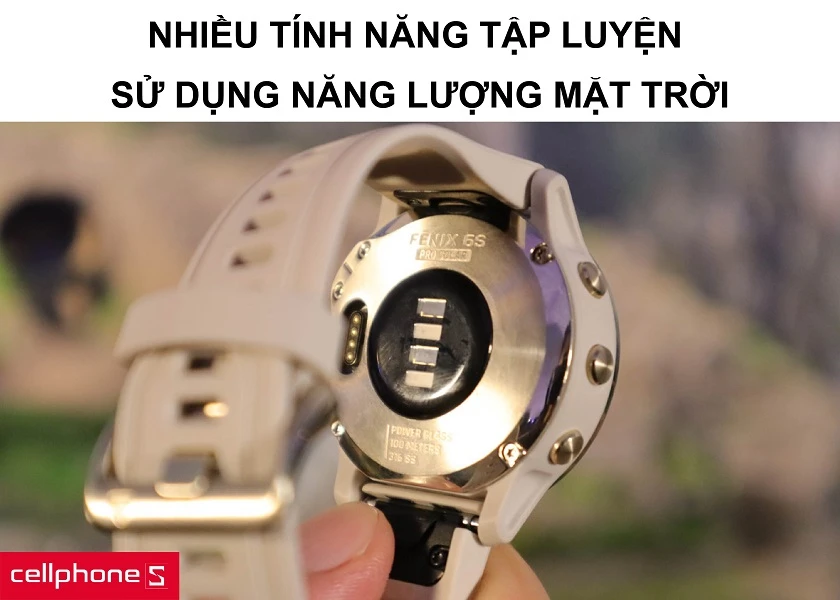 Trang bị nhiều tính năng hiện đại và là đồng hồ sử dụng năng lượng mặt trời