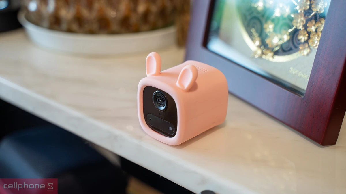 camera giám sát trẻ em được thiết kế theo phong cách dễ thương