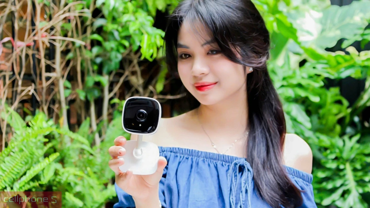 Camera trong nhà là gì?