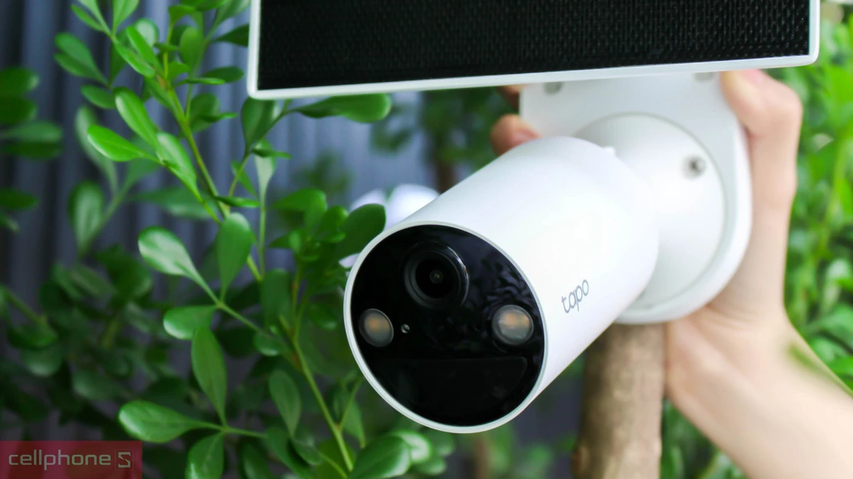 Camera ngoài trời 