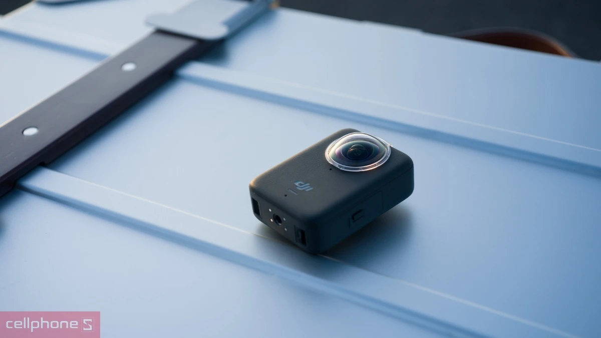 Camera hành động DJI Osmo 360