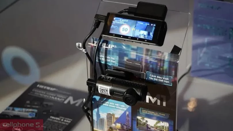 Camera sau Vietmap M1 - Ghi lại hành trình sắc nét cả ngày và đêm