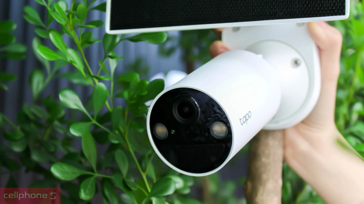 Camera ngoài trời có màu ban đêm