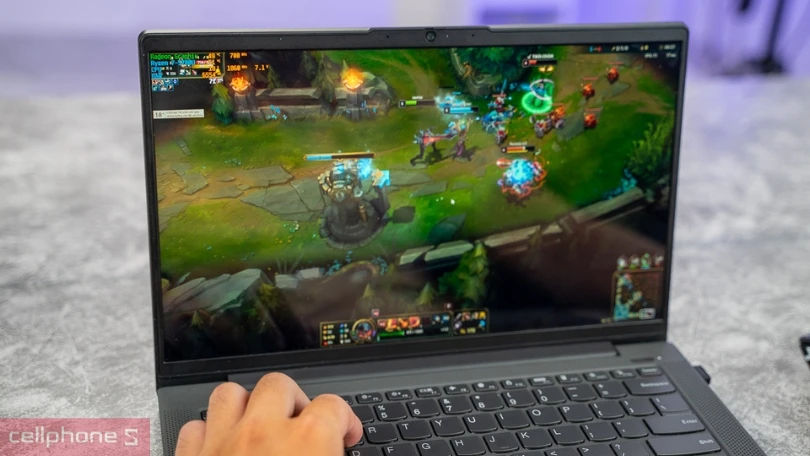 Laptop Lenovo IdeaPad 5 14ALC05 82LM004DVN 