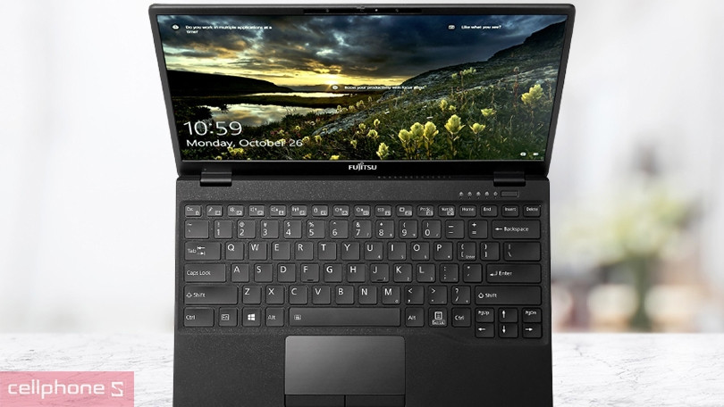 Laptop Fujitsu UH-X 9U13A2 4ZR1J37872
